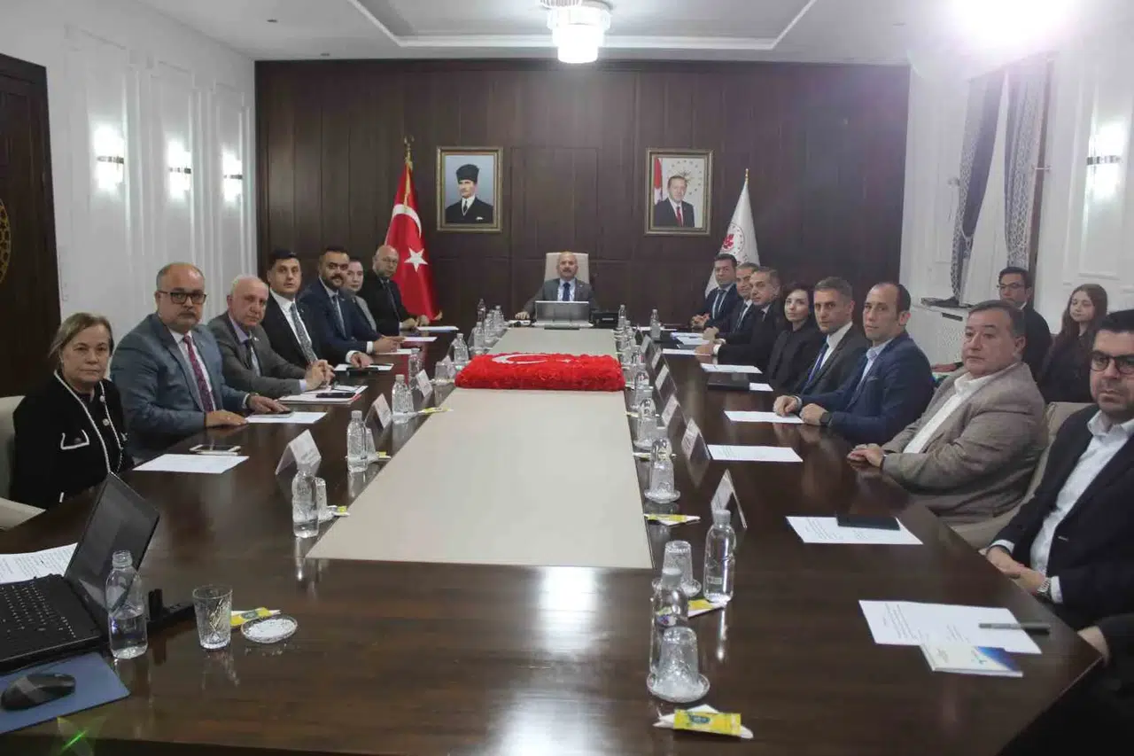 Aydın iş dünyasında istihdam hareketliliği: Kayıtlı işgücü 96 bini aştı
