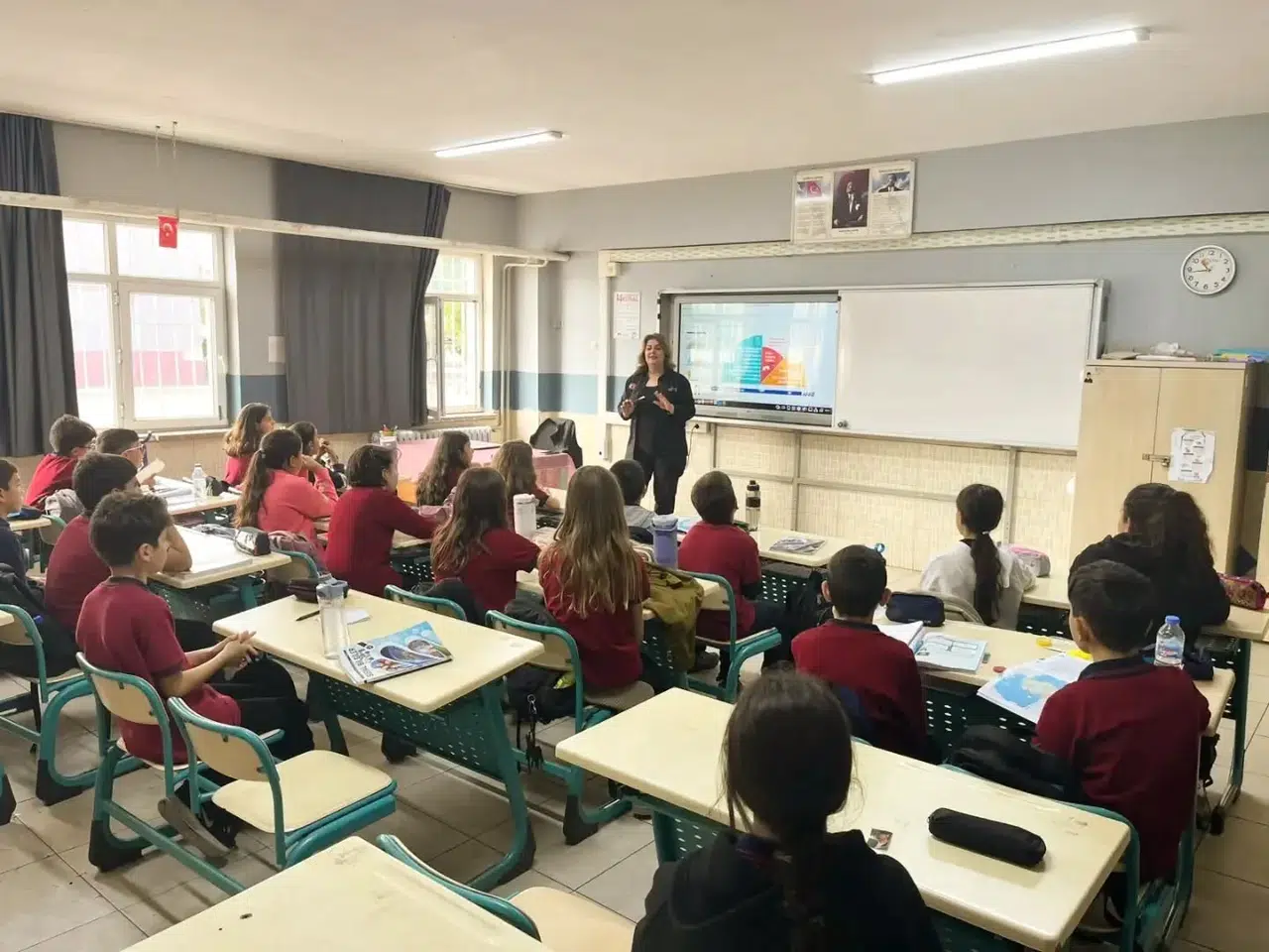 Aydın’daki okullarda afet bilinci seferberliği: Öğrenciler uygulamalı eğitimle hazırlandı