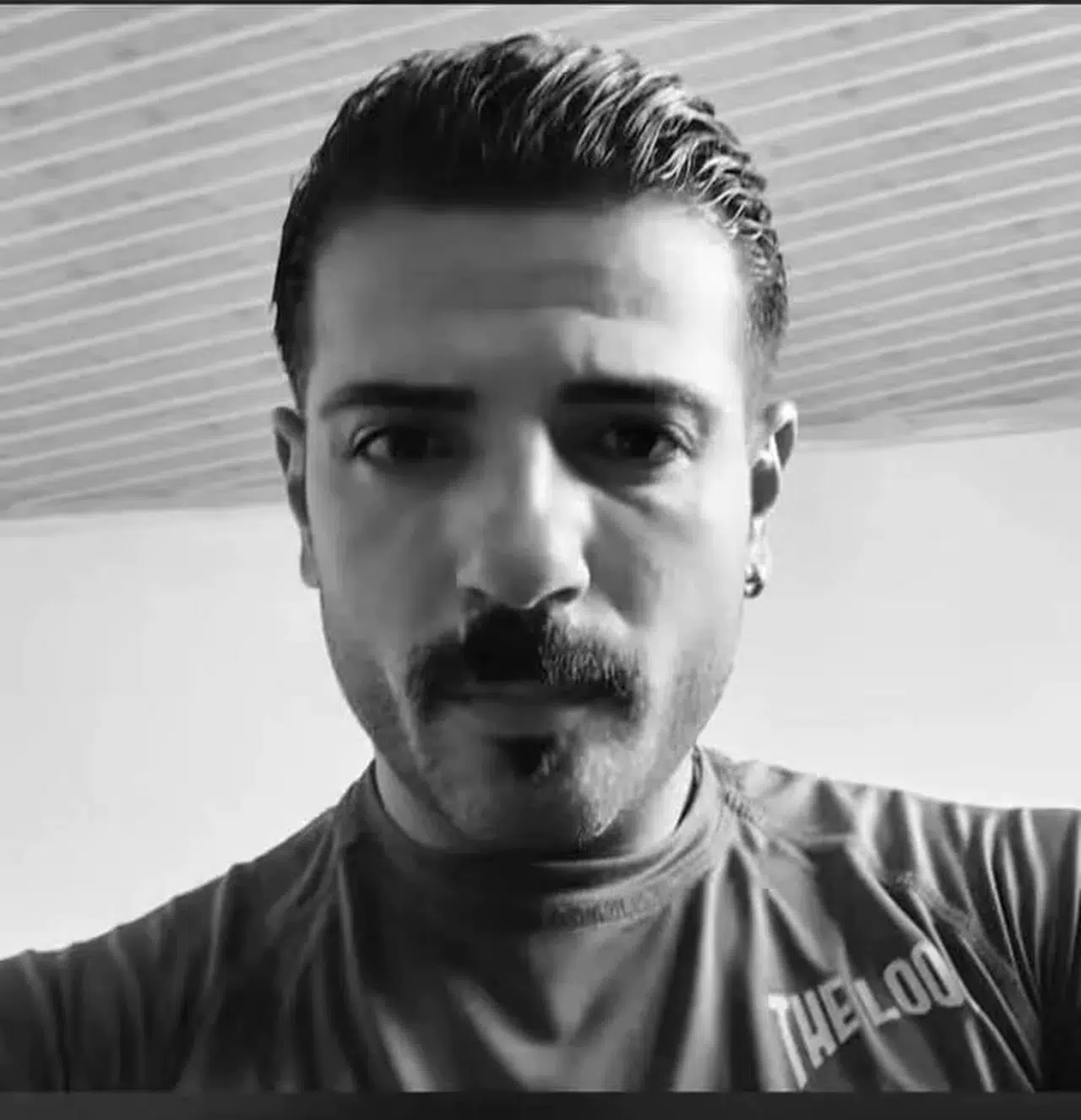 Eğlence dönüşü acı son: Dereye uçan otomobildeki genç berber hayatını kaybetti