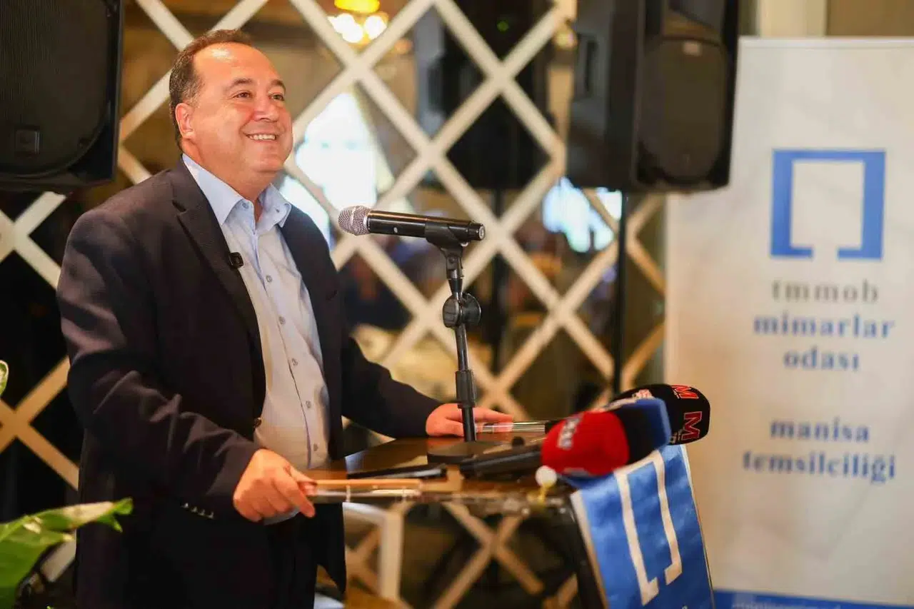 Başkan Dutlulu’dan Manisa’nın geleceğine mimari dokunuş: Tarihi yapılar gençlik merkezi oluyor