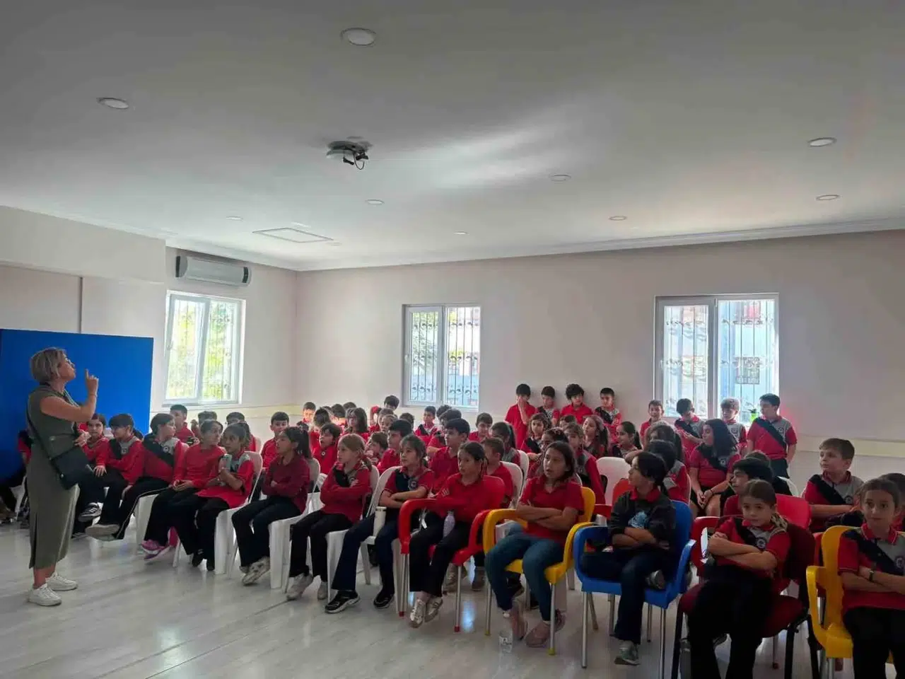 Miniklerden büyük ders: Geleceğin gıda koruyucuları sahneye çıktı