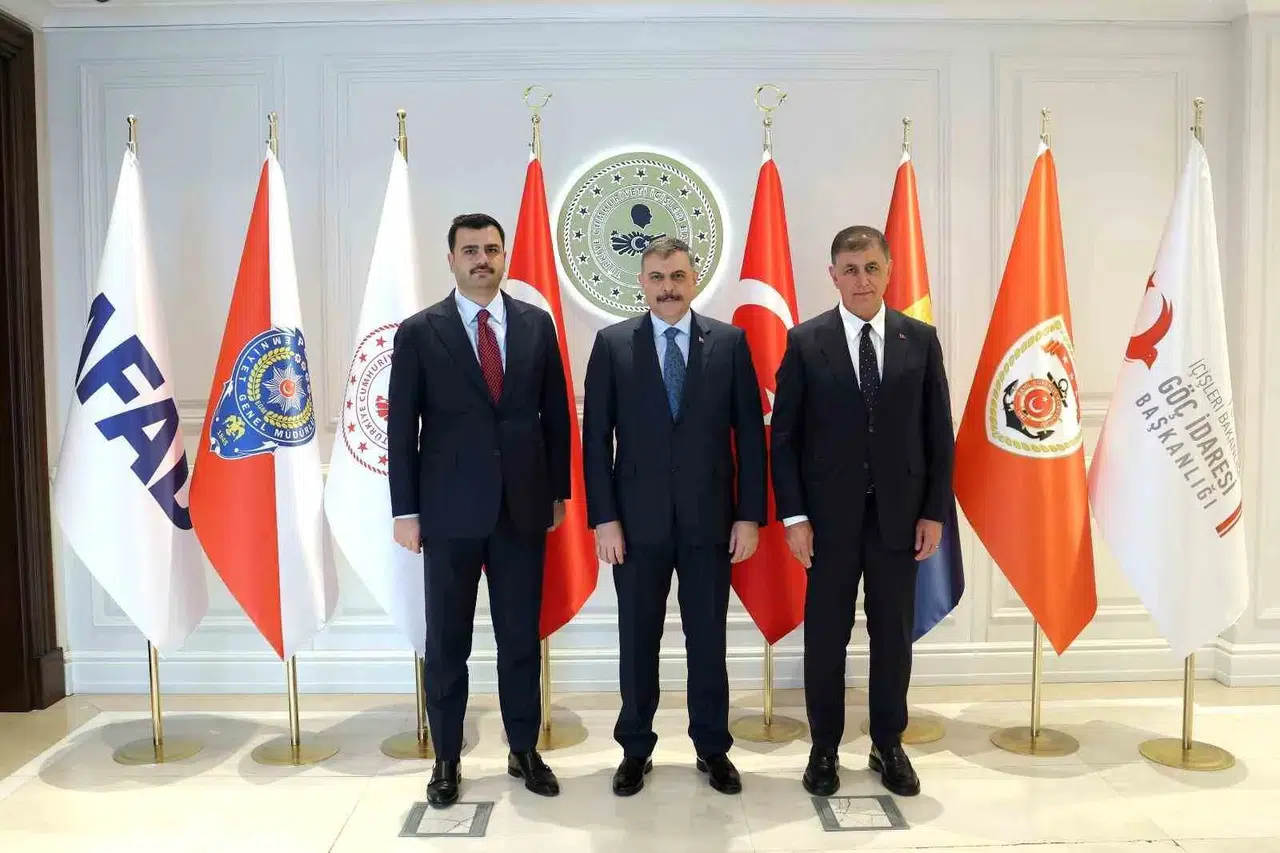 Başkentte İzmir mesaisi: Başkan Tugay’dan kritik bakanlık temasları