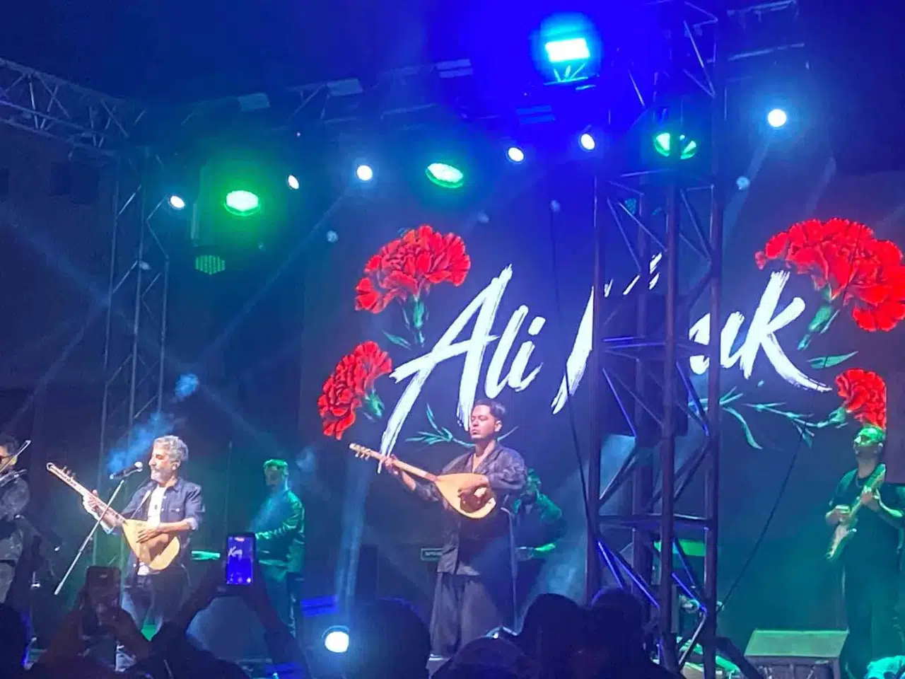 Güney Meydanı’nda Ülkü Coşkusu: Ali Kınık ile Unutulmaz Gece