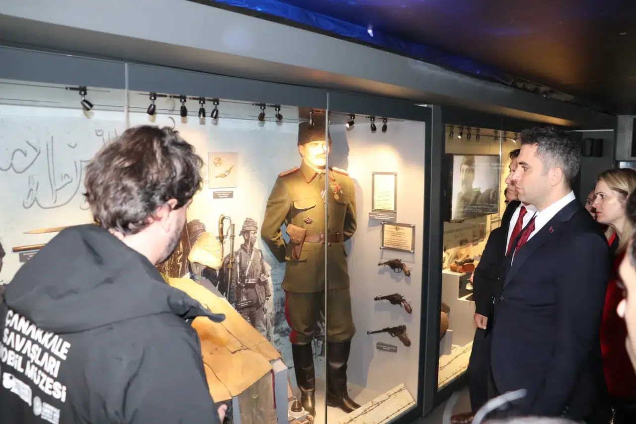 Çanakkale ruhu Manisa sokaklarında: Tarihi yolculuk Selendi’ye ulaştı