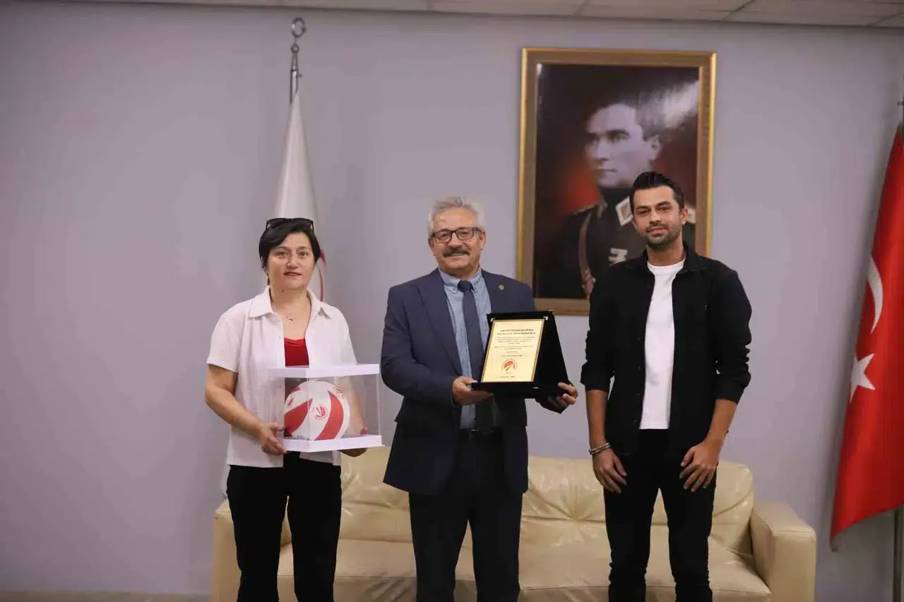 Filedeki zafer patili dostlara umut oldu: İzmir’de anlamlı sezon açılışı
