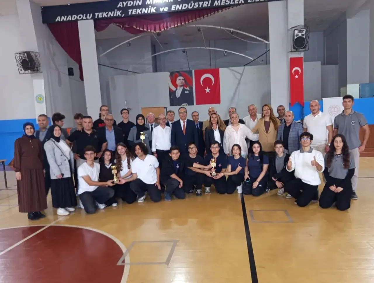 Efelerli öğrencilerden doğaya tam destek: Çevre yarışmasında kazananlar belli oldu
