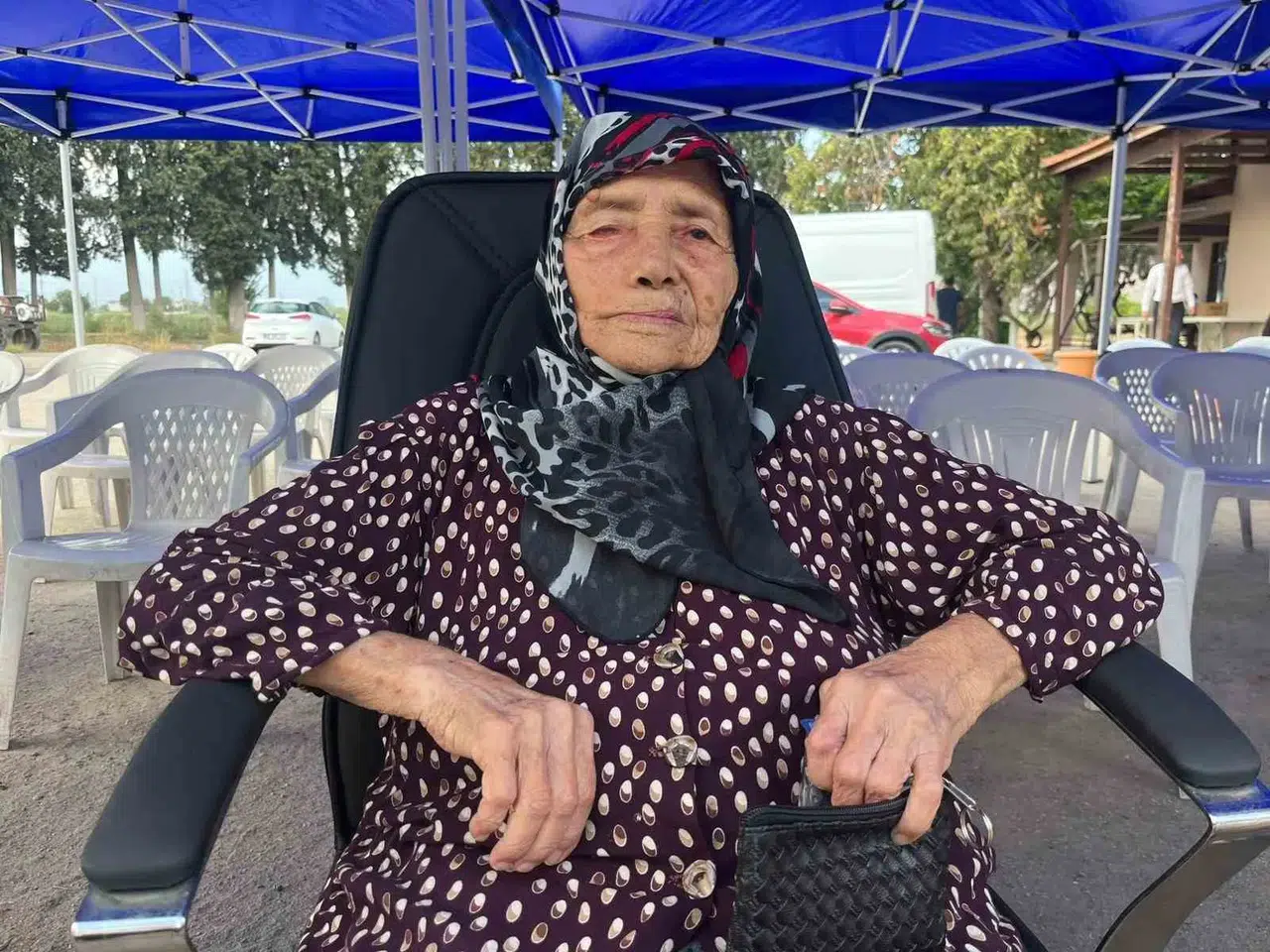 Aydın'ın sevilen ismi Münevver Çıkrık son yolculuğuna uğurlandı