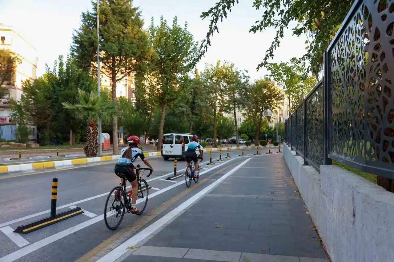 Aydın’da iki teker tutkunlarına müjde: Efeler’in yeni rotası etap etap açılıyor