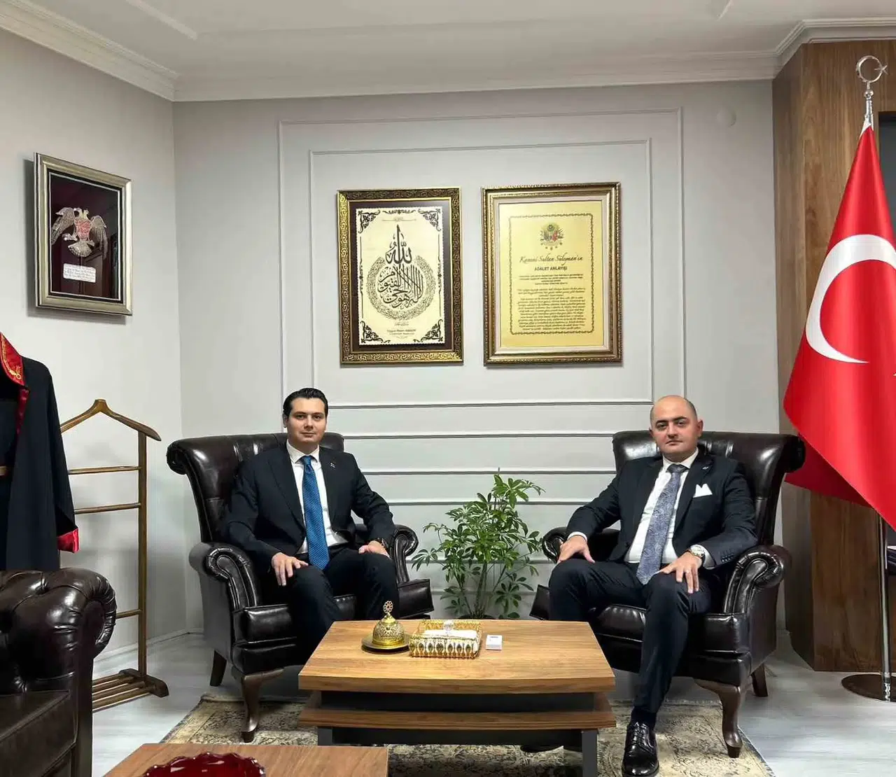 Germencik Adliyesi'nde nöbet değişimi: Yeni başsavcı görevine başladı