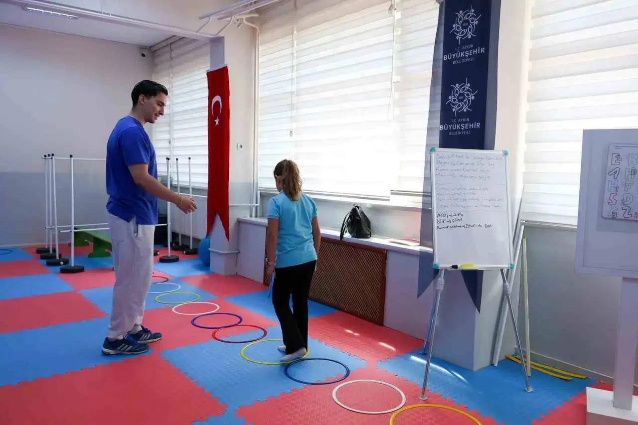 Aydın'da eğitimde fırsat eşitliği: Disleksili çocukların gizli yetenekleri keşfediliyor