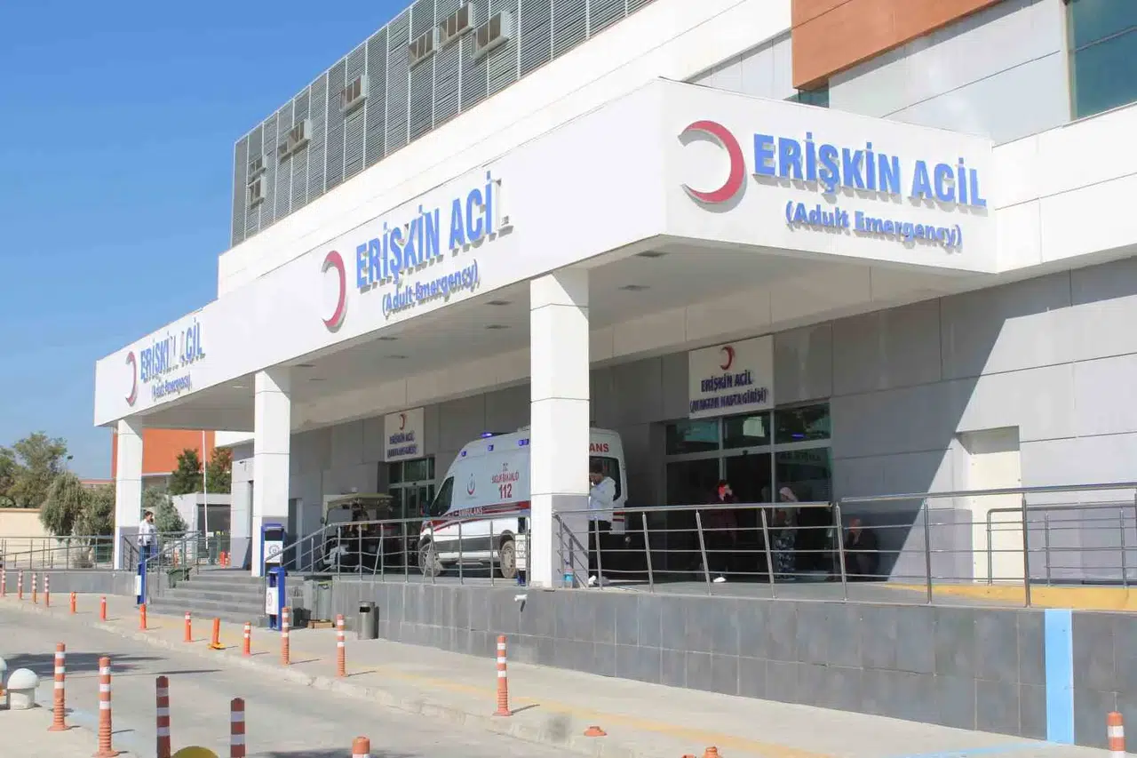 Okulda korkutan öğle arası: Evden getirilen yemek hastanelik etti