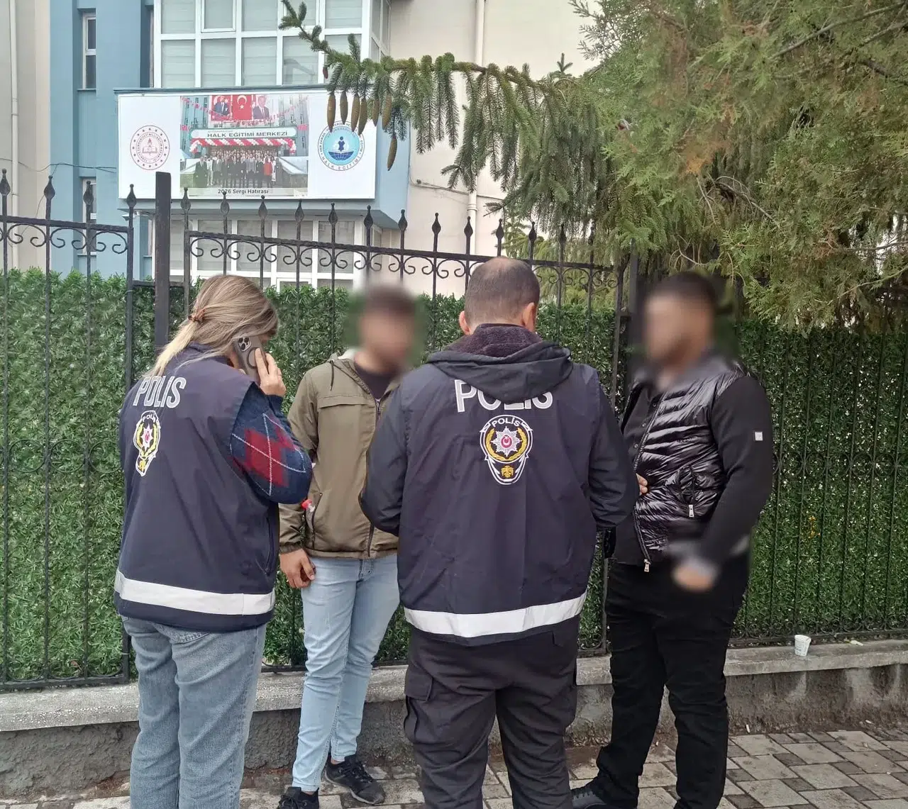 Afyonkarahisar’da öğrencilerin güvenliği için geniş kapsamlı huzur operasyonu