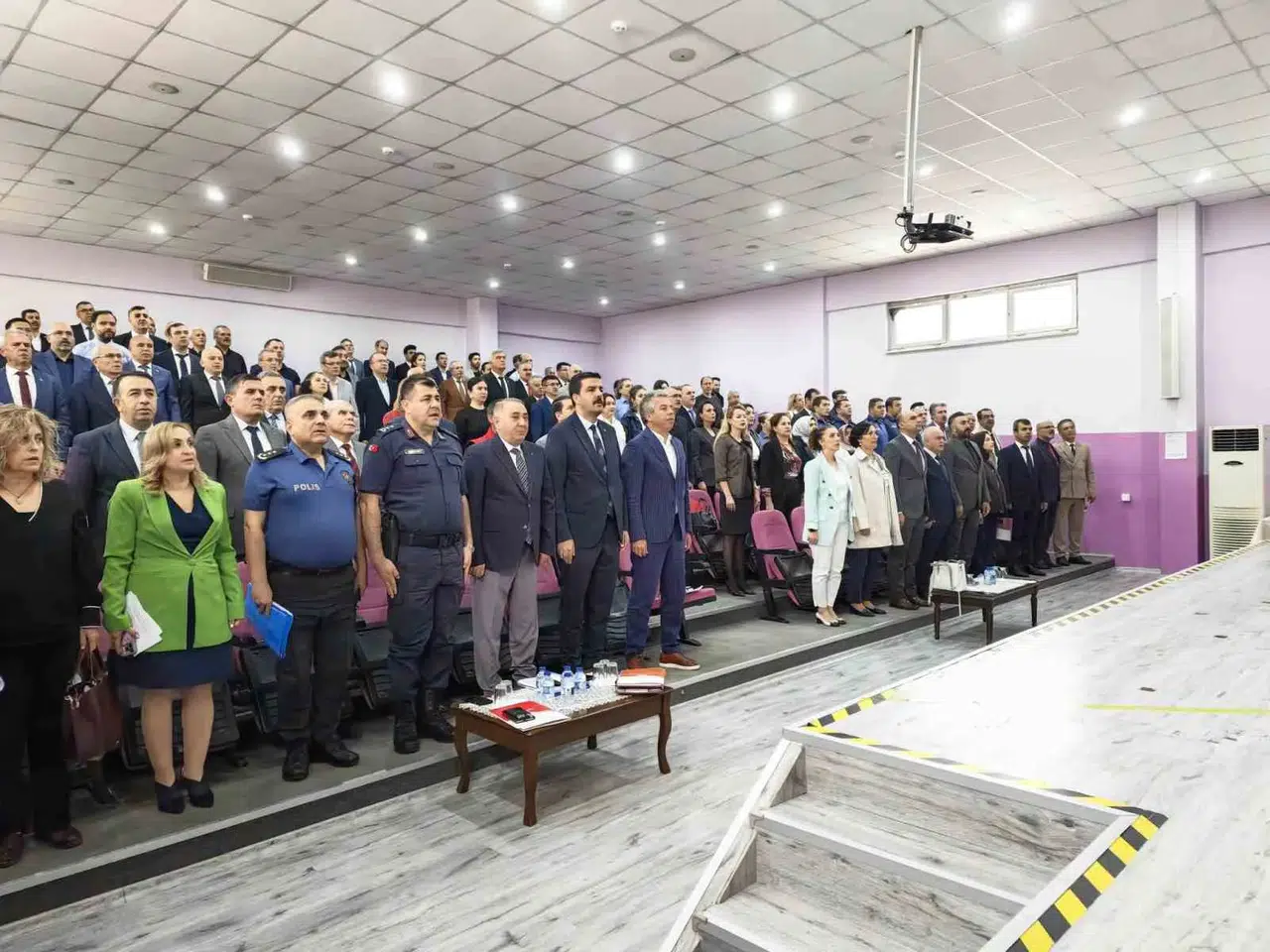 Yunusemre’de egitim guvenligi icin kritik zirve: Gencler koruma altinda