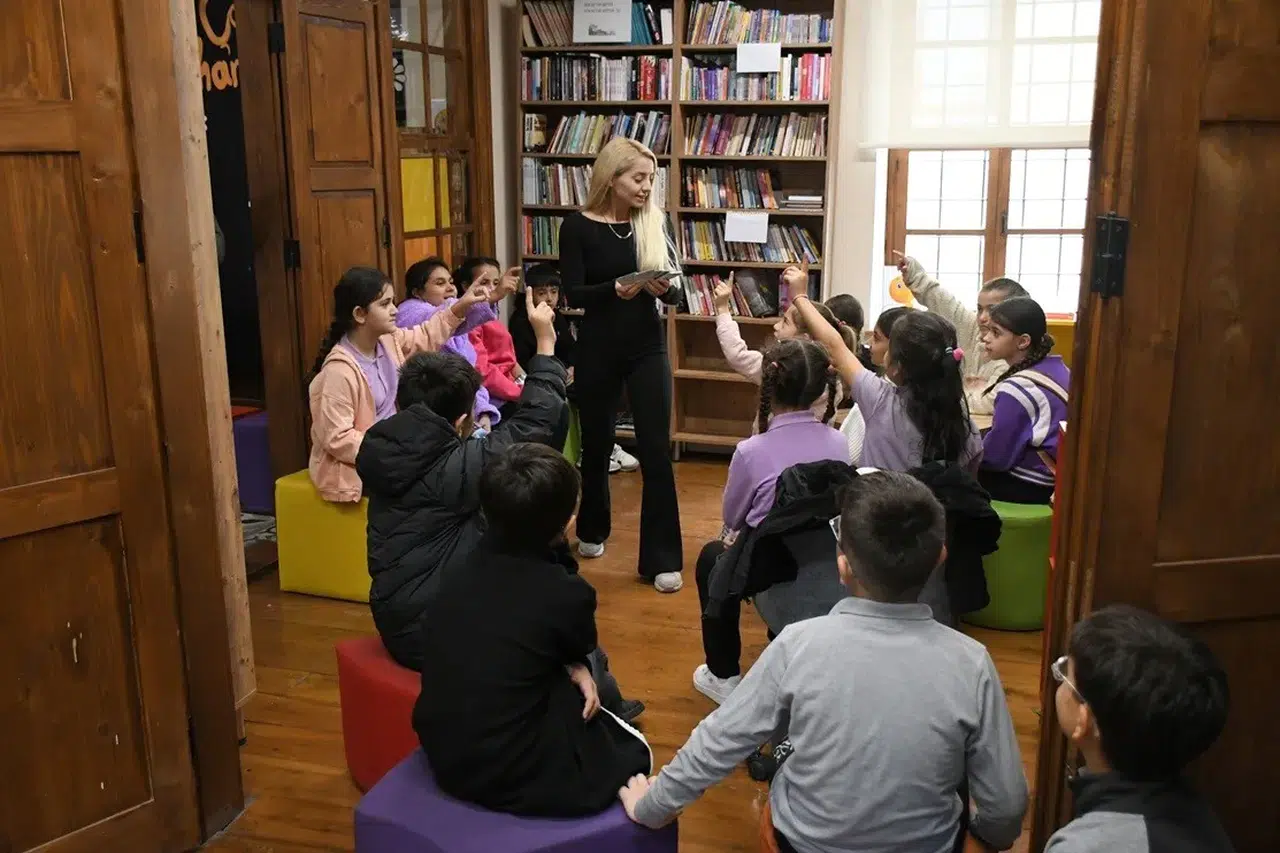 Minik okurların kütüphane heyecanı: Söke’den Kuşadası’na kültürel yolculuk