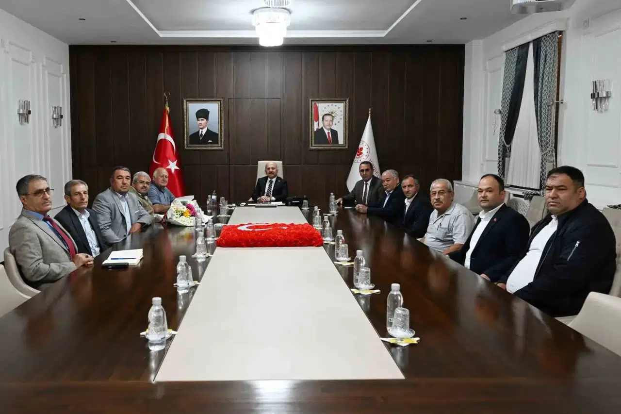 Aydın’da yerel yönetim mesaisi: Muhtarların talepleri doğrudan valiliğe taşındı