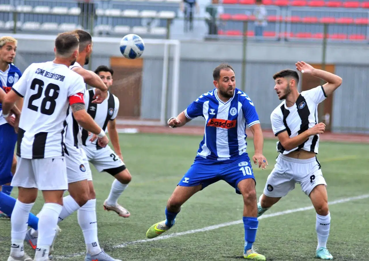 İzmirspor fırtınası Balçova’da esti: Çeşme’ye gol yağmuru