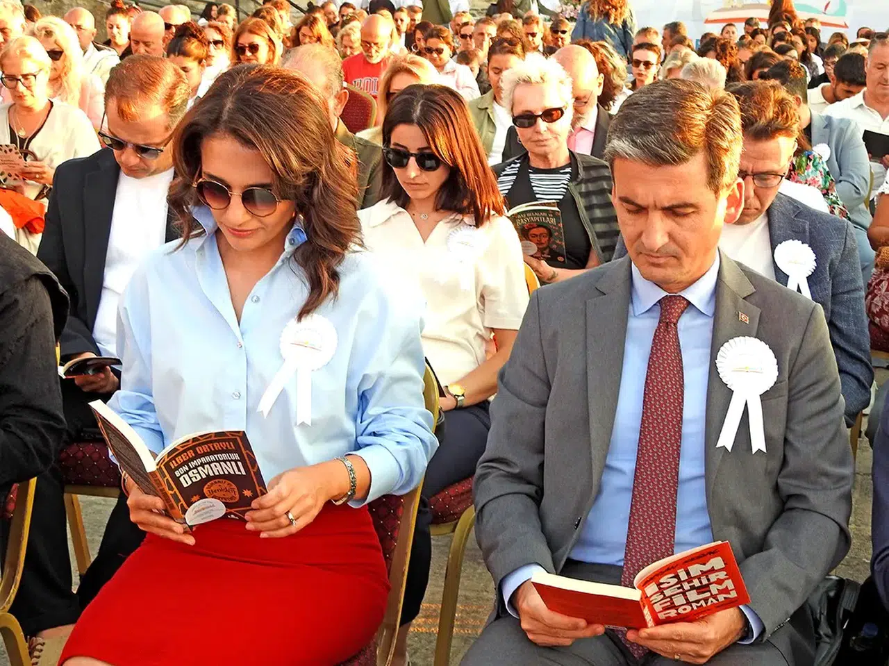 Çeşme’de kitaplar şiddete karşı kalkan oluyor: 5. sezon coşkusu başladı