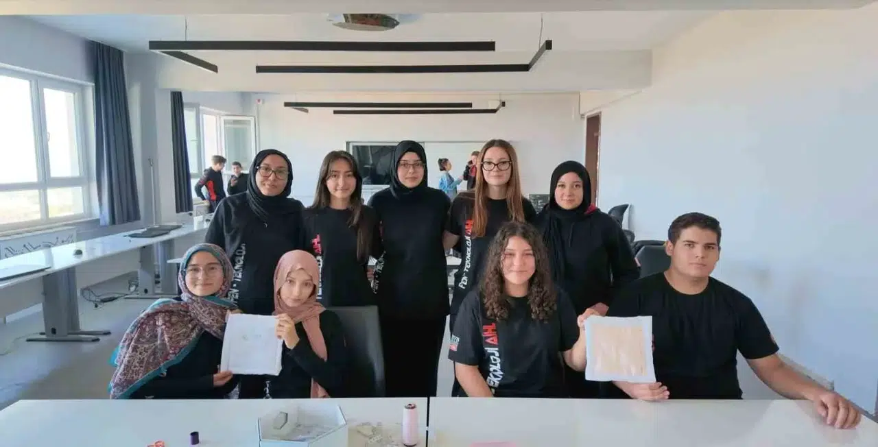 Zanaatın son temsilcileriyle buluştular: Gençlerden kültürel mirasa vefalı dokunuş