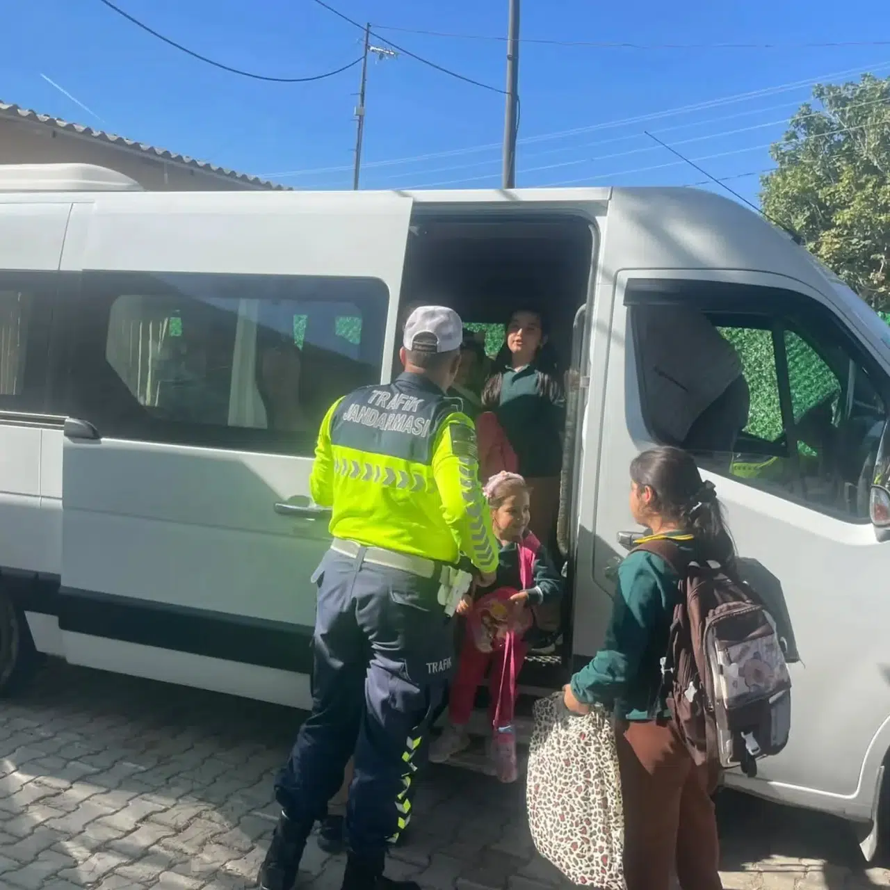 Kuyucaklı gençlere trafik dersi: Jandarmadan kapsamlı güvenlik seferberliği