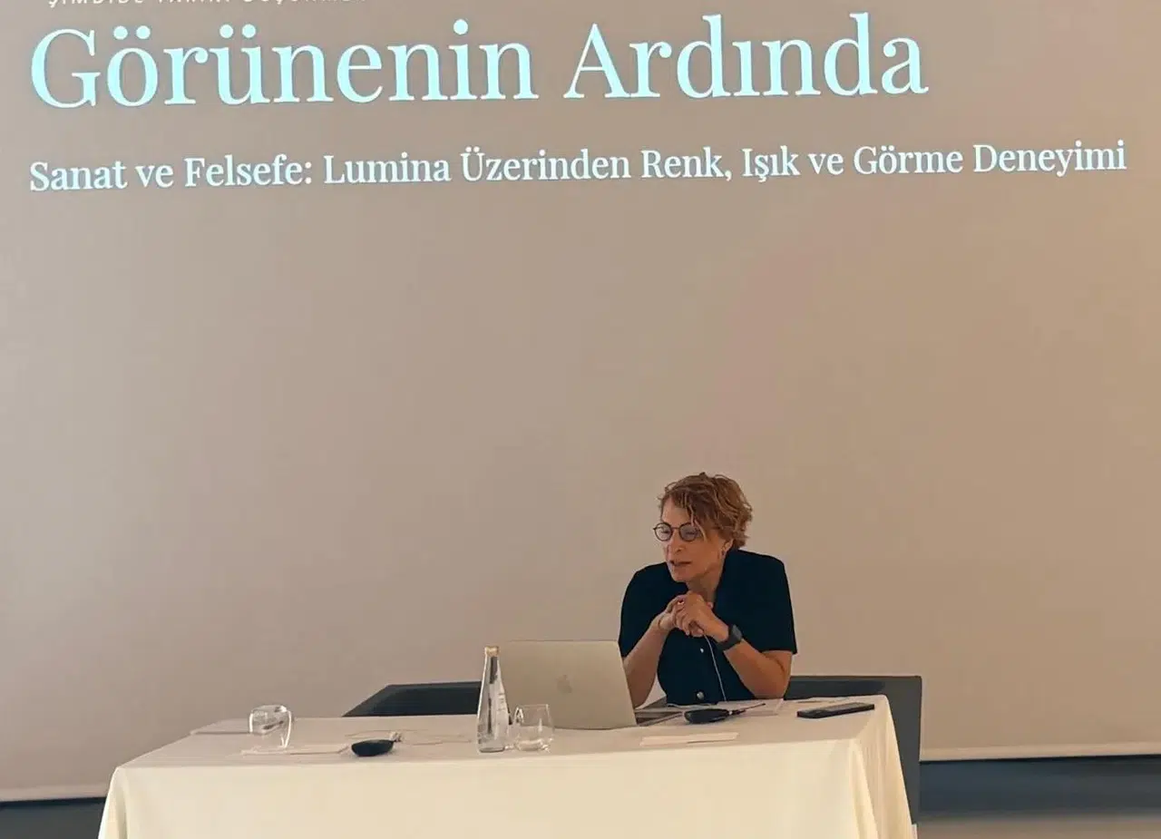 İzmir'de felsefe rüzgarı: Kontenjanlar saatler içinde tükendi