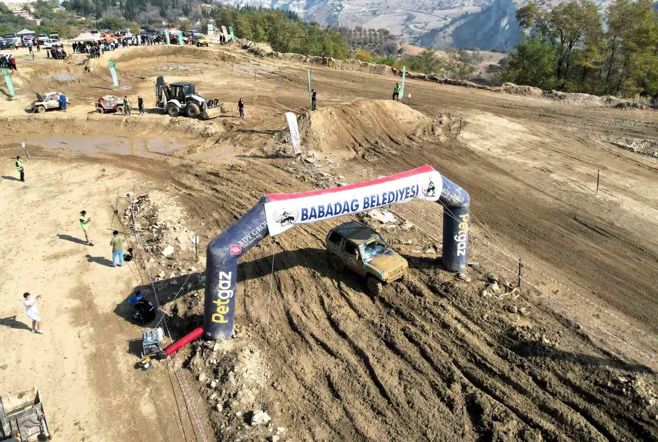 Babadağ’da motor sesleri yükseldi: Off-road tutkunları rekor katılım için buluştu