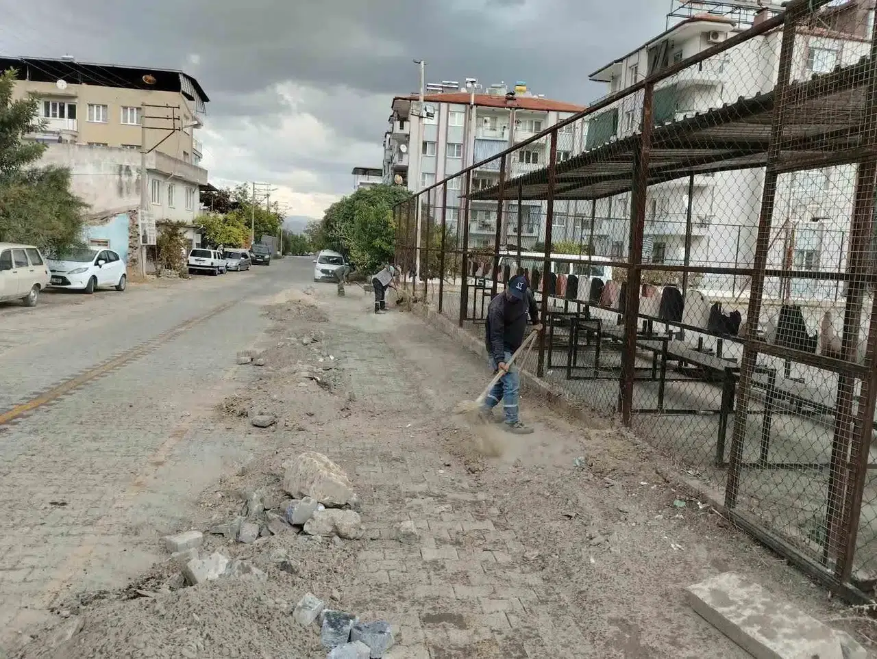 Koçarlı’da yaşam kalitesini artıracak dokunuş: Sokaklar yenileniyor