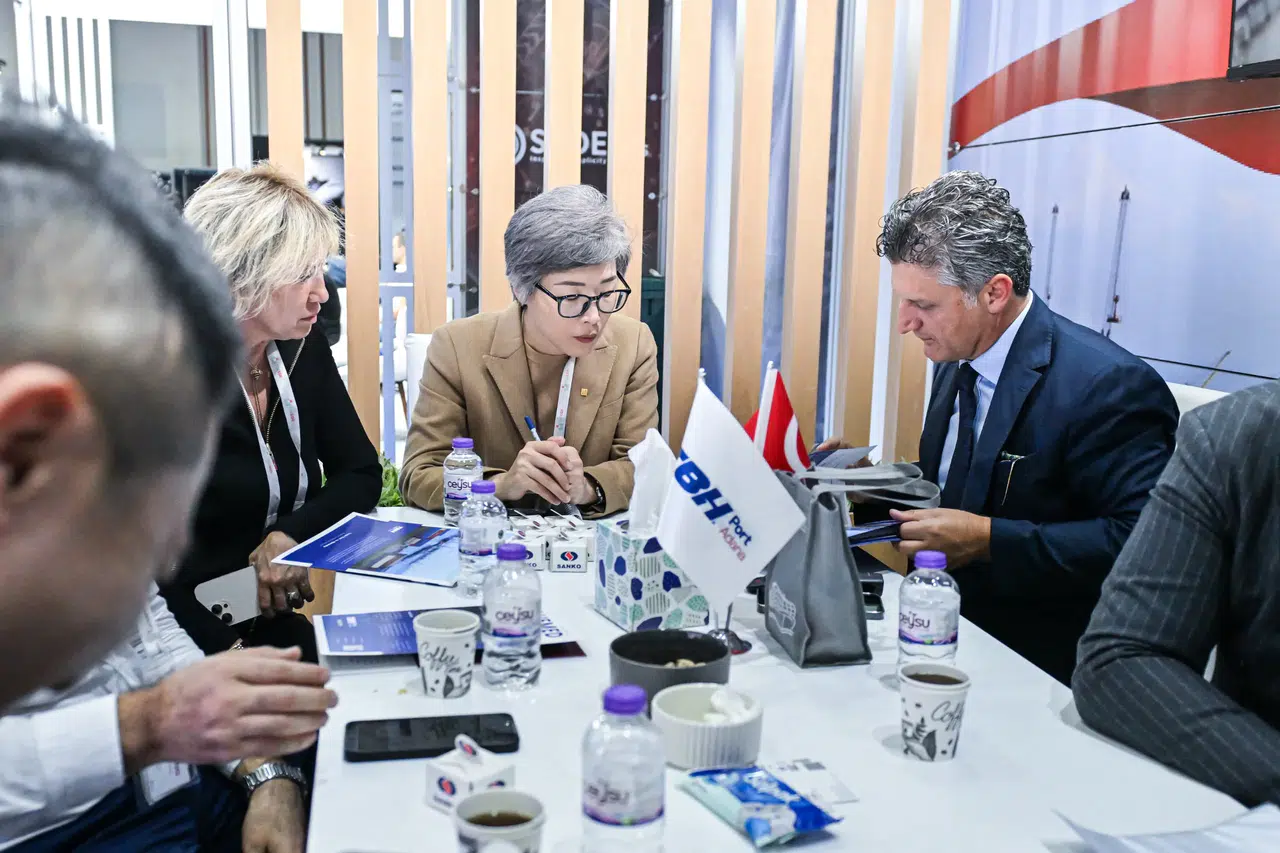 LOGISTECH’te Zengezur Koridoru ve Alsancak Limanı’nın geleceği konuşuldu