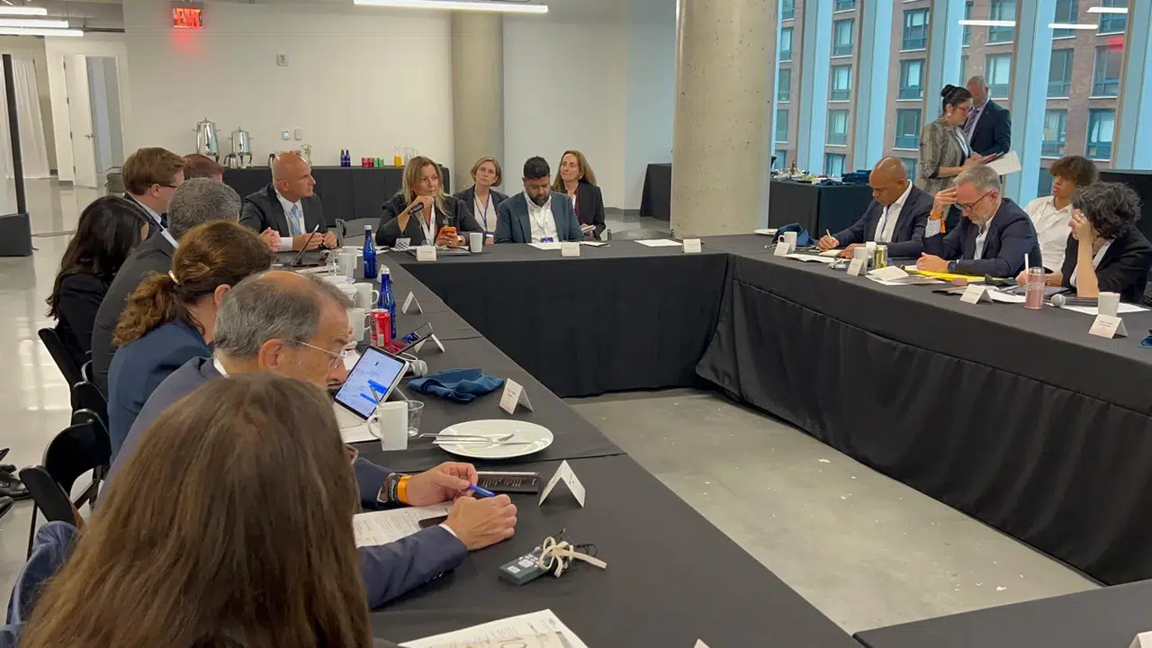 İzmir’in uluslararası kent diplomasisi güçleniyor