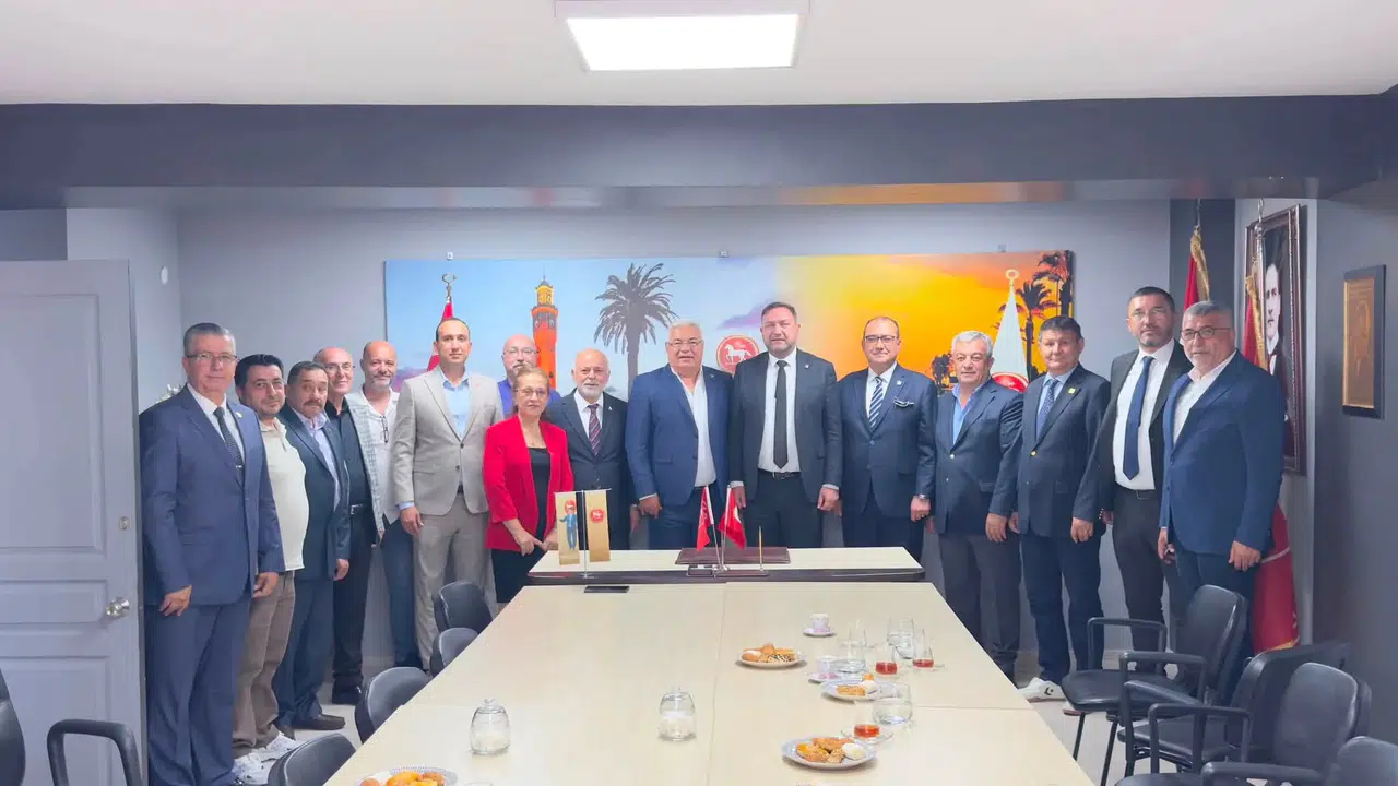 Gümrükçü’den Ortak Akıl Ziyaretlerinde Net Mesajlar: “Biz Milletin Ve Ülkenin Gerçek Gündemiyle İlgileniyoruz”