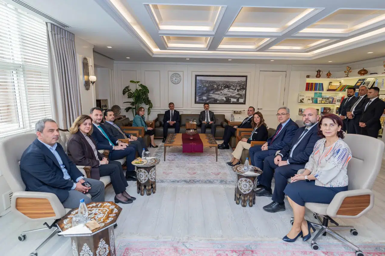 İzmir-Gaziantep zirvesinde iş birliği mesajı