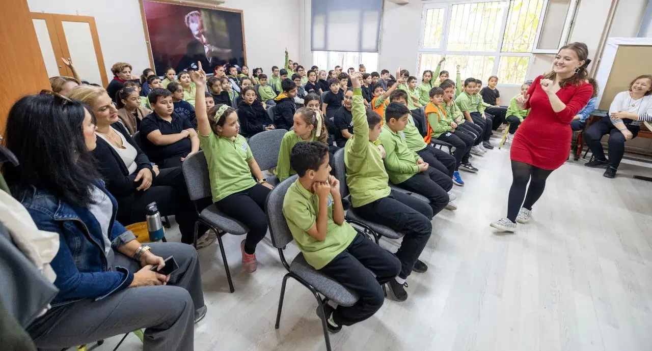 İzmir’de iklim bilinci çocuklarla büyüyor
