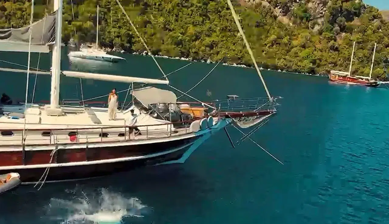 Mavi sularda izole tatil arayanların rotası Marmaris: Lüks yatlar ilgi odağı