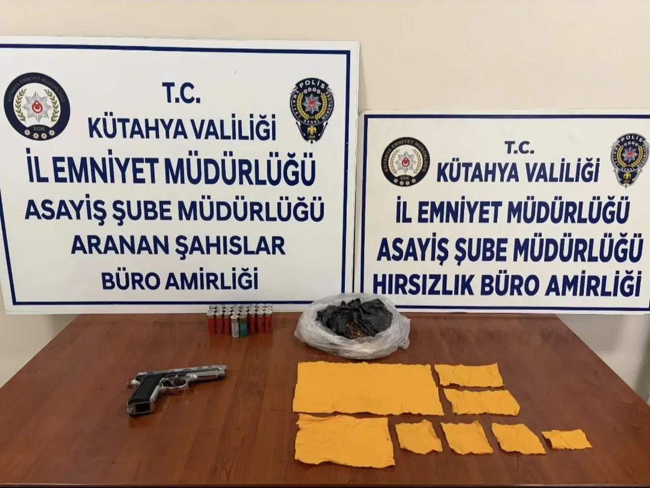Kütahya emniyetinden suçlulara geçit yok: Binlerce denetimde büyük operasyon