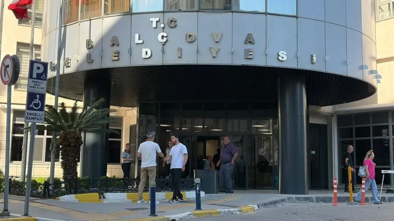 İzmir'deki rüşvet operasyonunda flaş gelişme: Balçova Belediye Başkanı Yiğit için karar çıktı