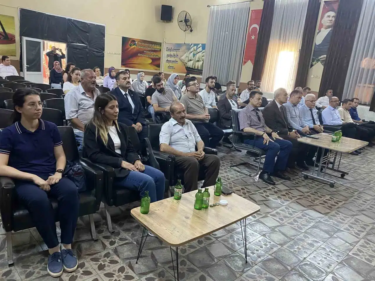Çocuklarımızı korumanın yolu bilinçli ebeveynlikten geçiyor: Alaşehir’de kritik eğitim