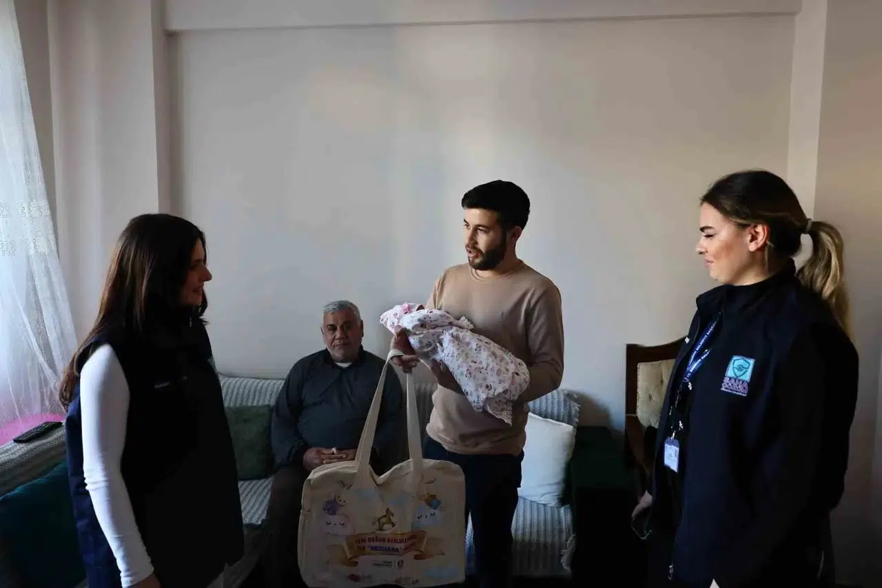 Bodrum’da bebeklerin ilk hediyesi belediyeden: 245 haneye ulaşıldı
