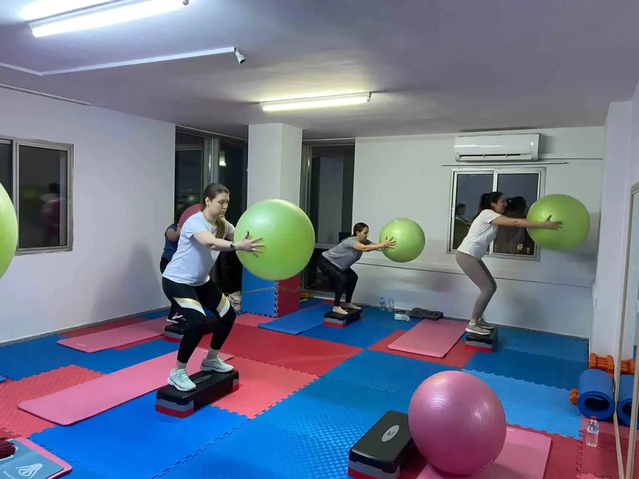 Turgutlu’da yaz ayları sporla geçecek: Kadınlara özel pilates dönemi başladı