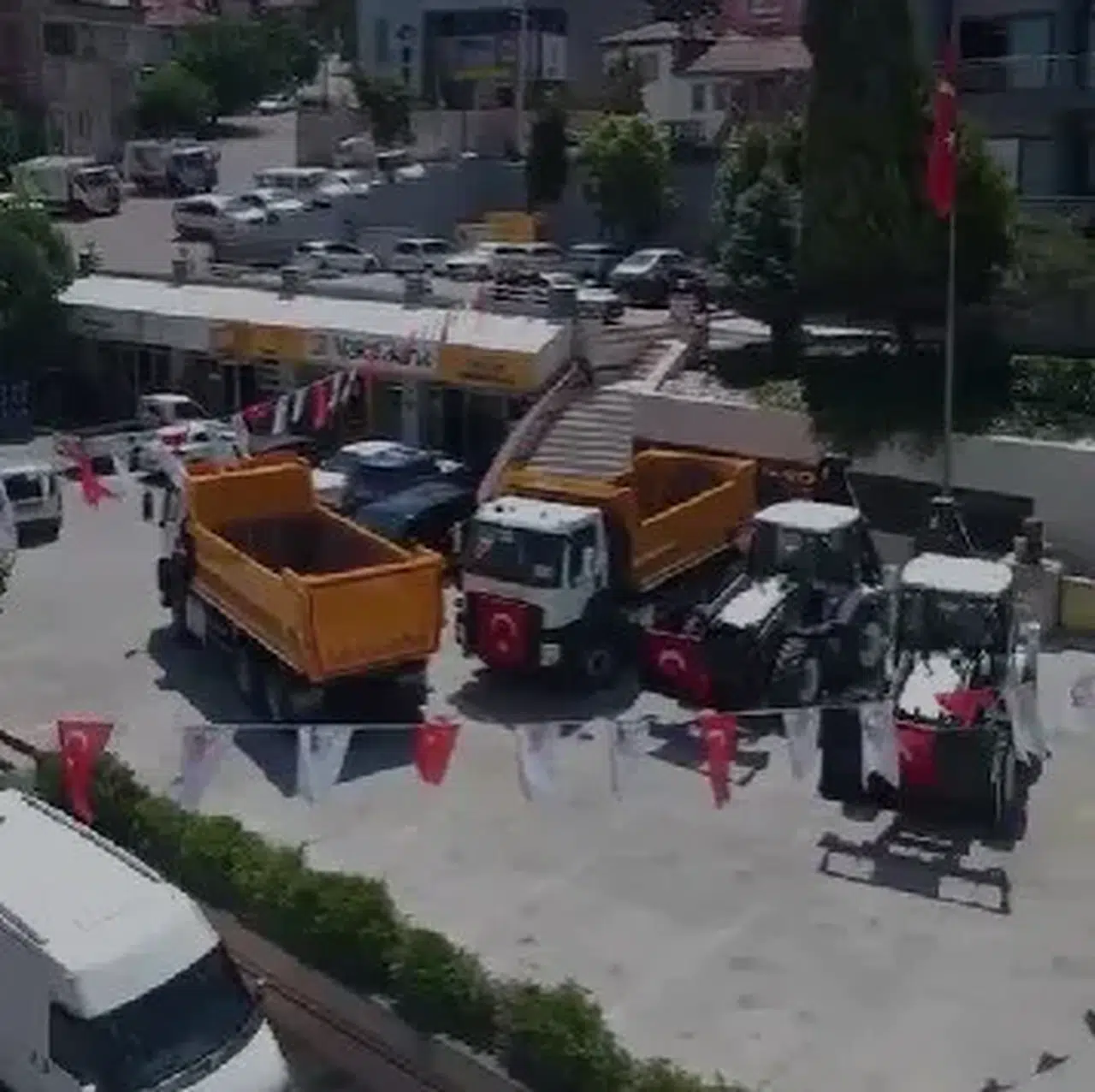 Honaz’da dev hizmet hamlesi: Filo 29 yeni araçla güçlendi