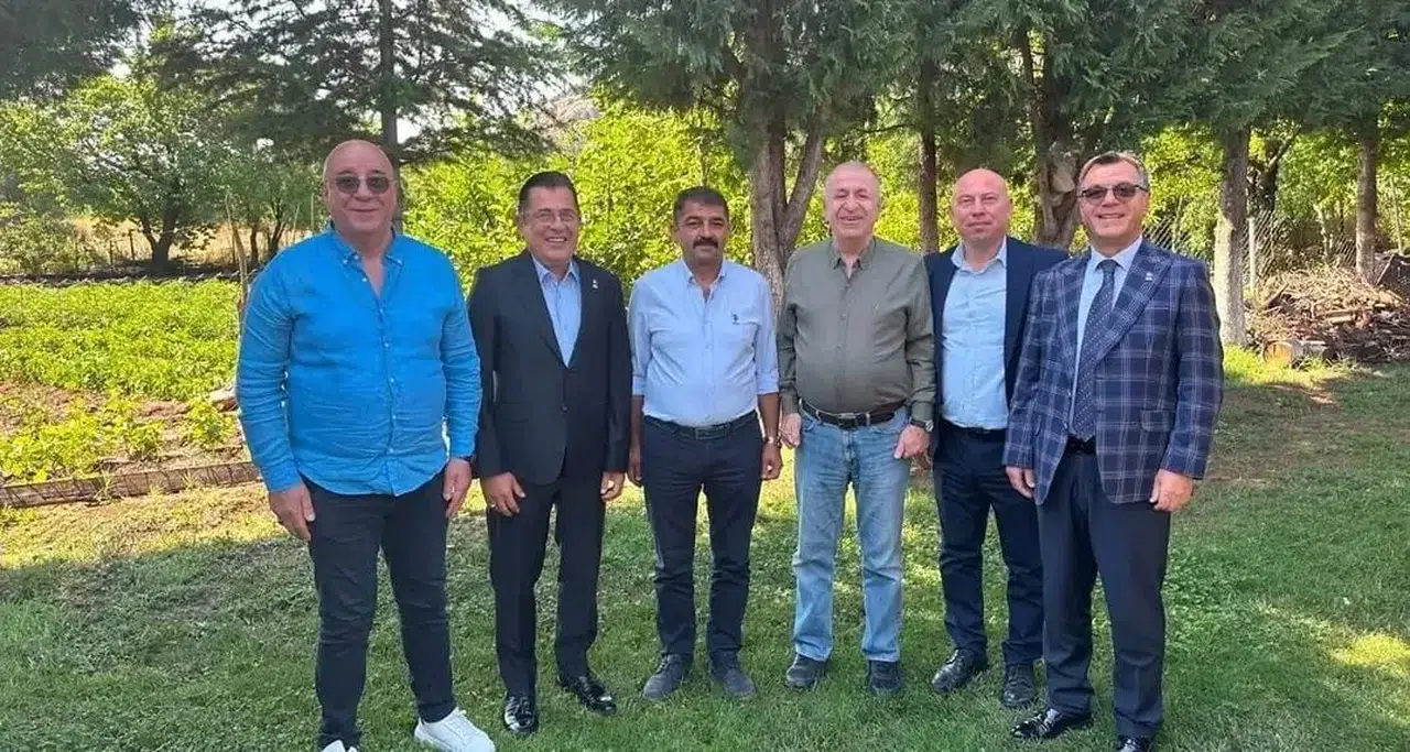 Denizli siyasetinde sürpriz rota: Kale Belediye Başkanı adres değiştirdi