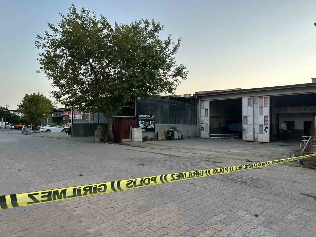 Uşak’ta sanayi sitesinde dehşet anları: Esnaflar arasındaki tartışma kanlı bitti