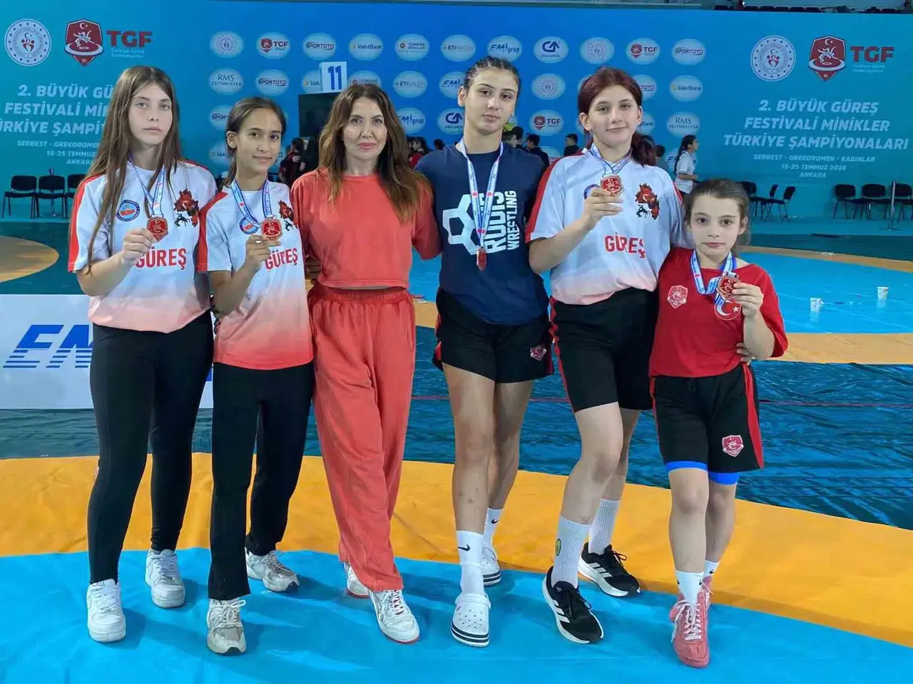Minderin filizleri Ankara’dan madalyalarla döndü: Köyceğiz’in gurur tablosu