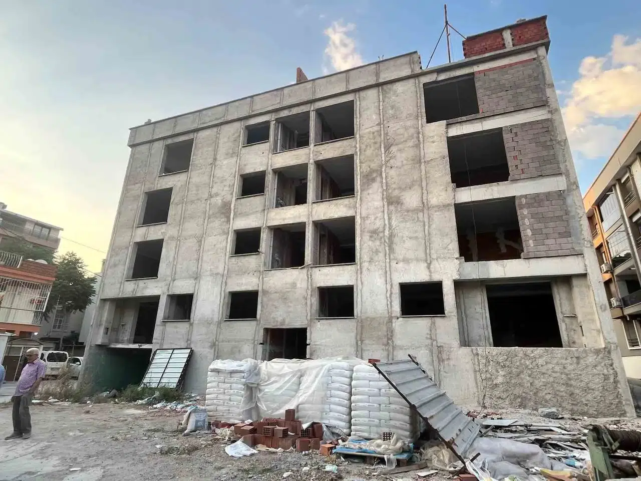 İzmir’de konut hayali kabusa döndü: Aynı daireyi defalarca sattılar