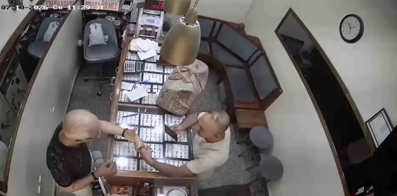 Salihli'de kuyumcu soygunu: 2,5 milyonluk altınla kaçarken tarlada kıskıvrak yakalandı