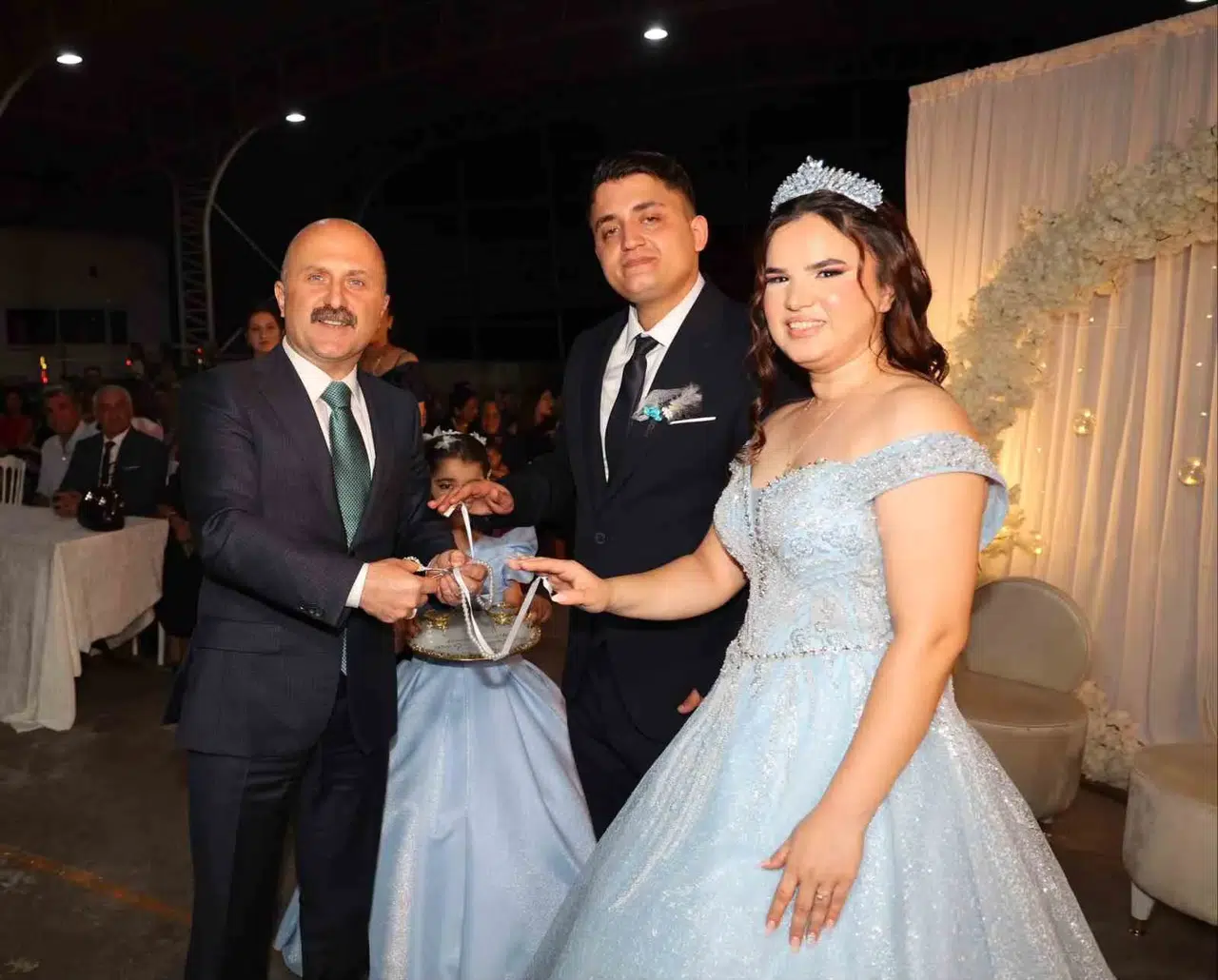 Vali Varol’dan anlamlı ziyaret: Şehit emanetlerinin mutlu gününe ortak oldu