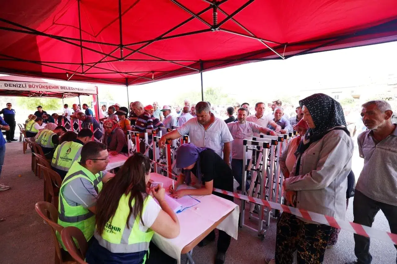 Denizli’de tarımsal üretim atağı: Binlerce çiftçiye sera desteği başladı