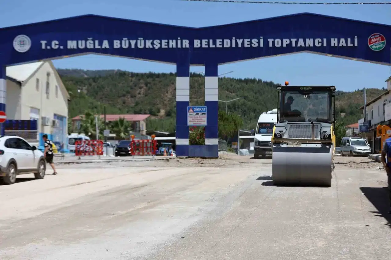 Fethiye'de esnafın 20 yıllık bekleyişi sona eriyor: Hal bölgesinde dev dönüşüm