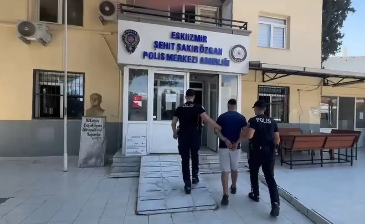 Yunus polislerinin dikkatinden kaçamadı: 17,5 yıl hapis cezası olan firari yakalandı