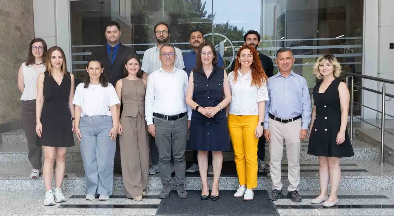 Geleceğin biyoteknoloji girişimcileri Yaşar Üniversitesi çatısı altında buluştu
