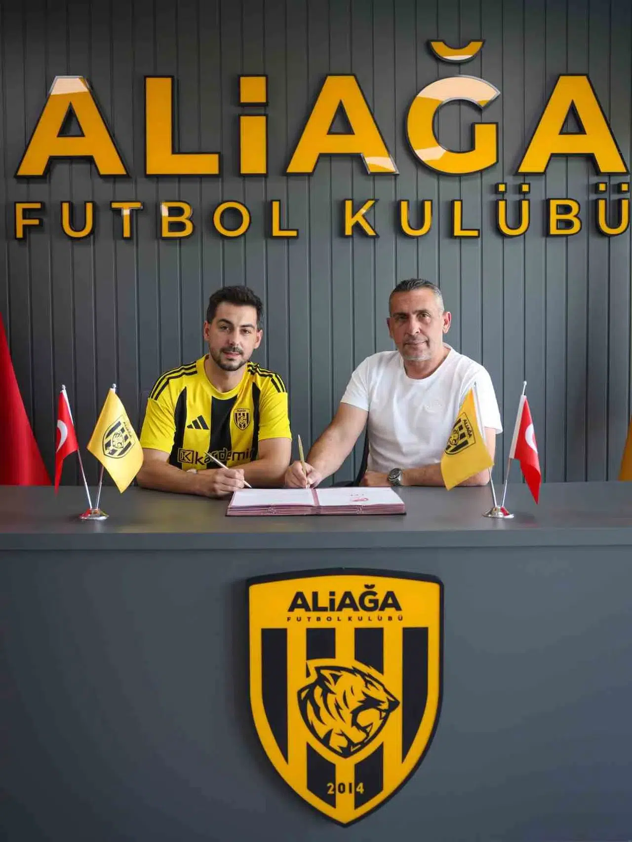 Aliağa FK’da transfer harekatı: İki tecrübeli isim imzayı attı