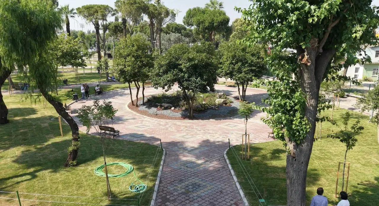 Buca’nın kalbinde yeşil devrim: Şirinyer Parkı eski günlerine döndü